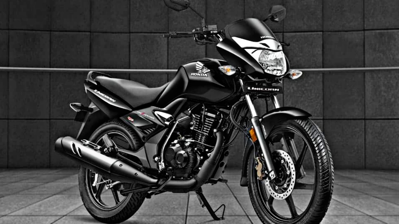 अपनी कातिलाना अंदाज से