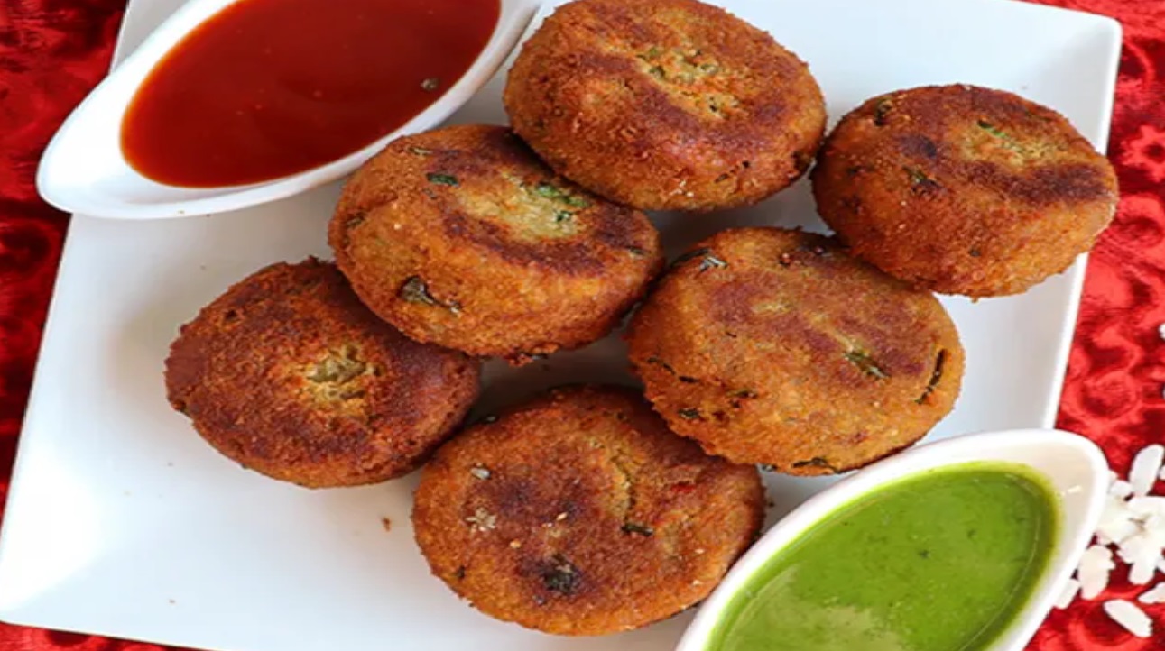 घर पर अतिथि आने