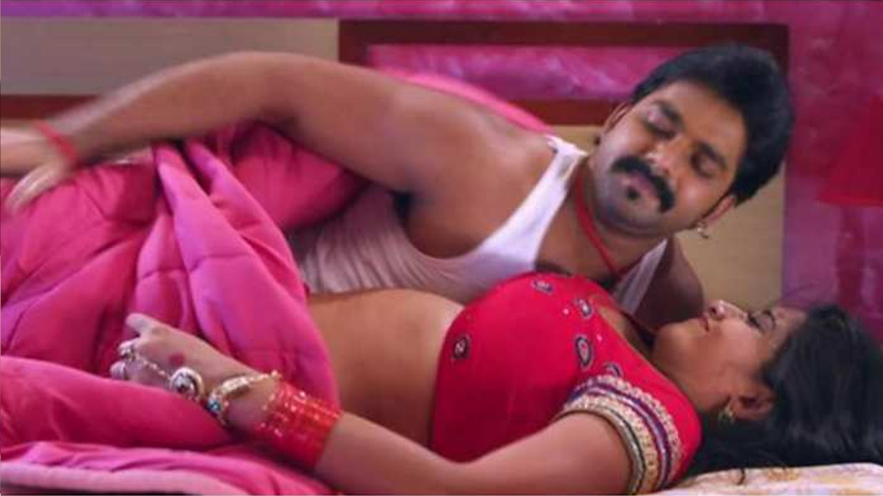 Pawan Singh Monalisa: पवन
