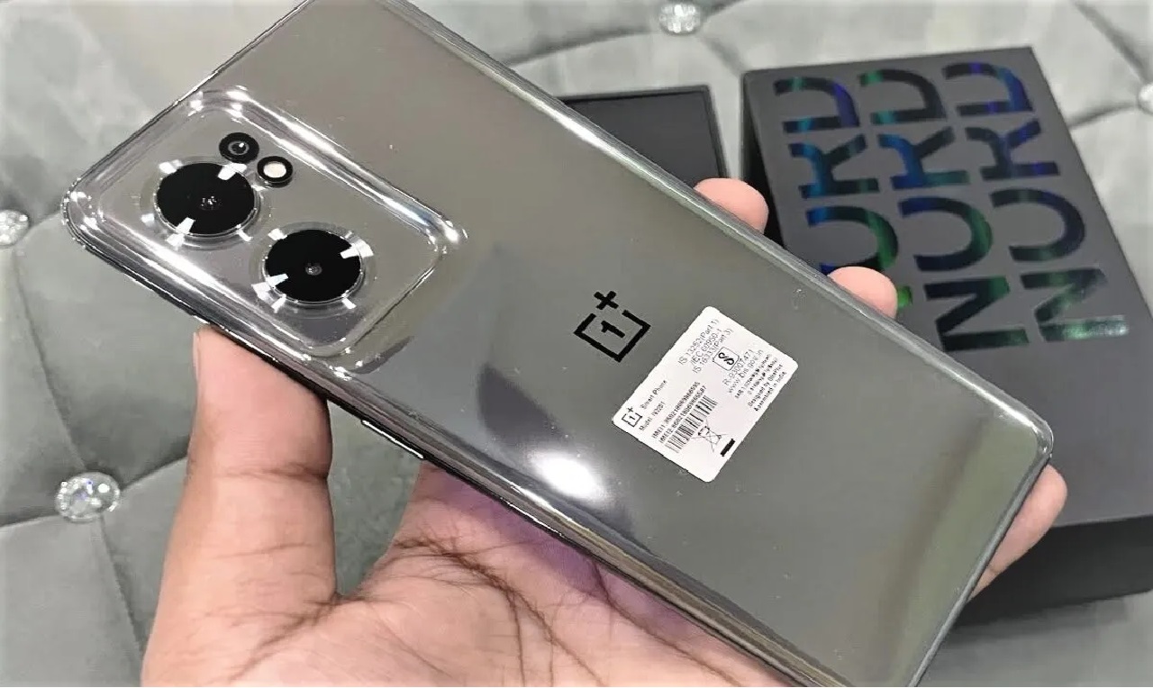 oneplus के इस स्मार्टफोन