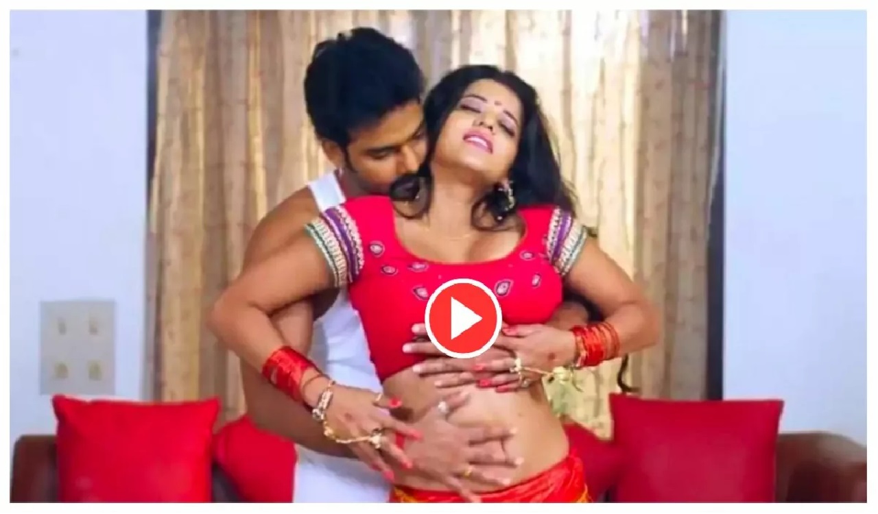 मोनालिसा ने बंद कमरें