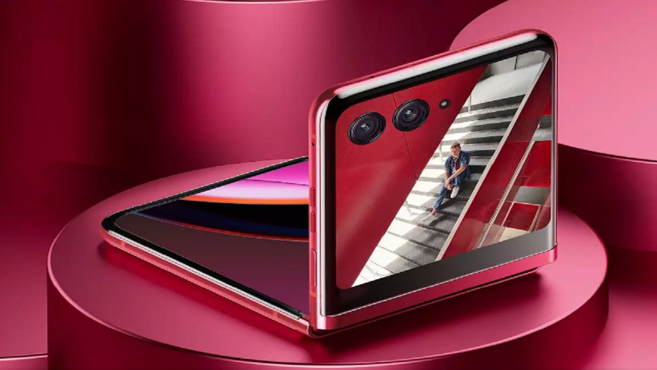 Motorola का यह फोन