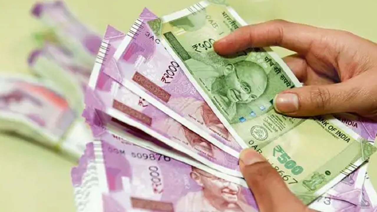 कर्मचारियों को दिवाली से