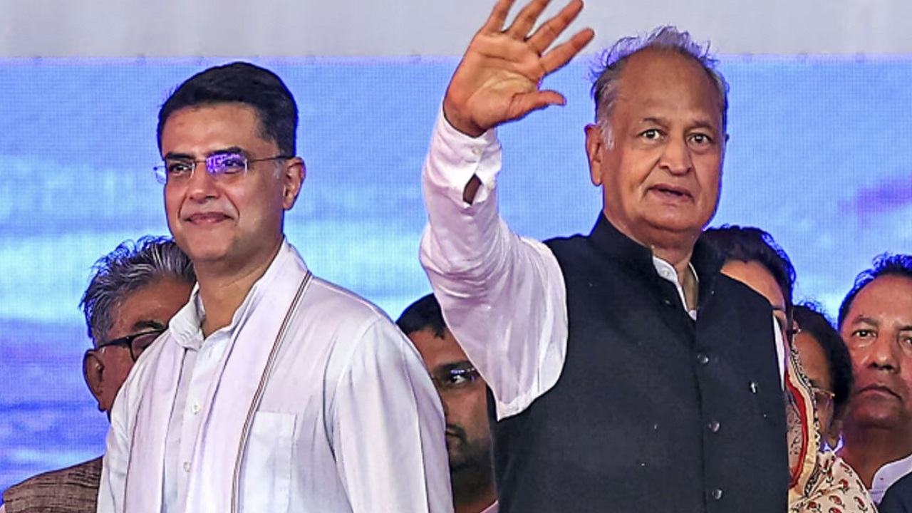 मुख्यमंत्री पद को लेकर