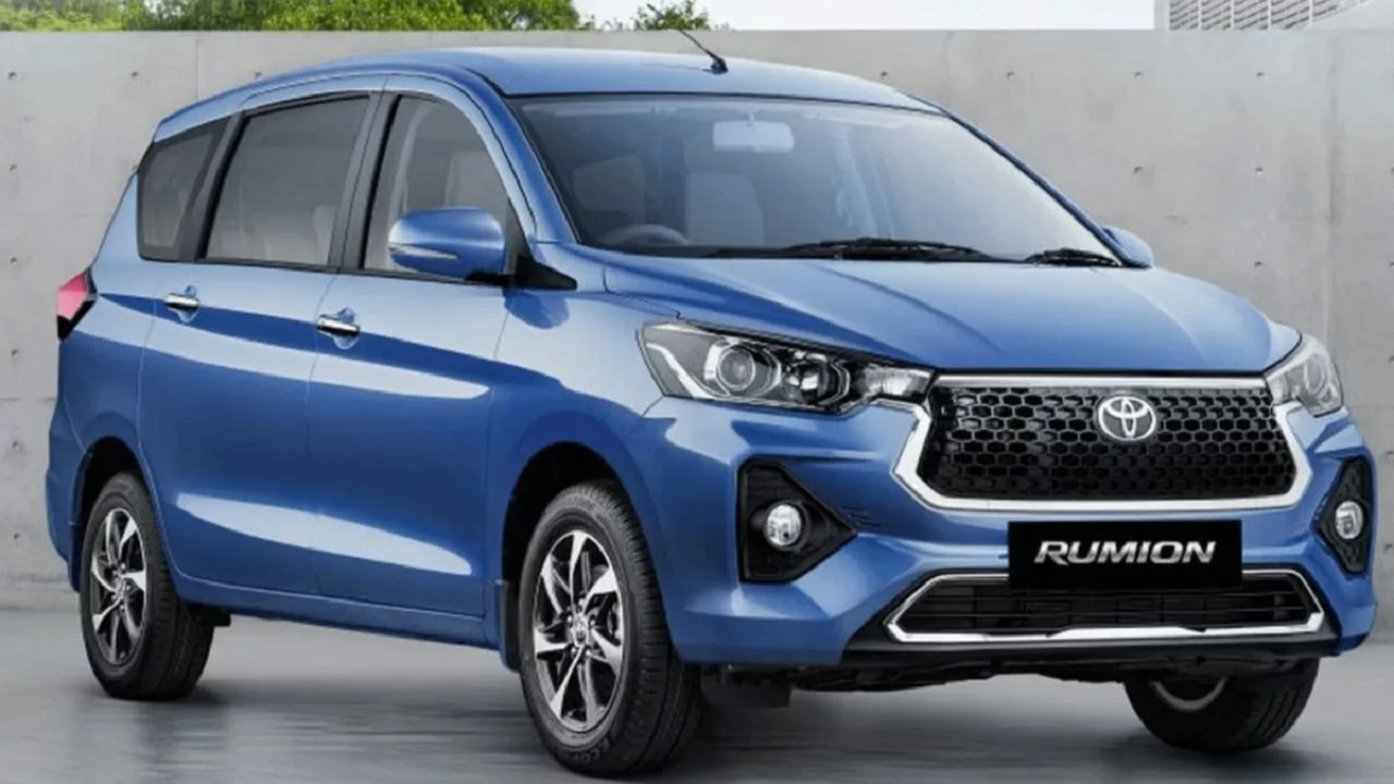 Ertiga को धूल चटा