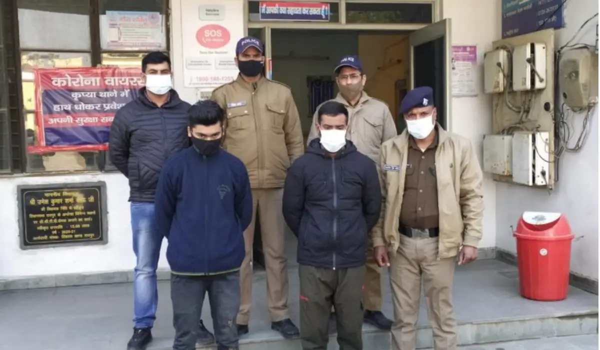 पुलिस ने डिलीवरी बॉय