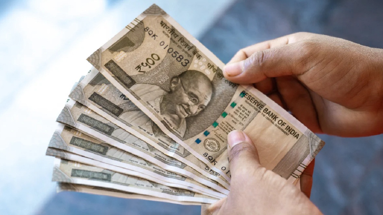 दिवाली में लखपति बना