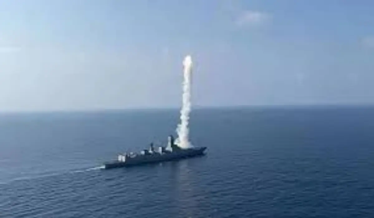 देश में पुरा हुआ