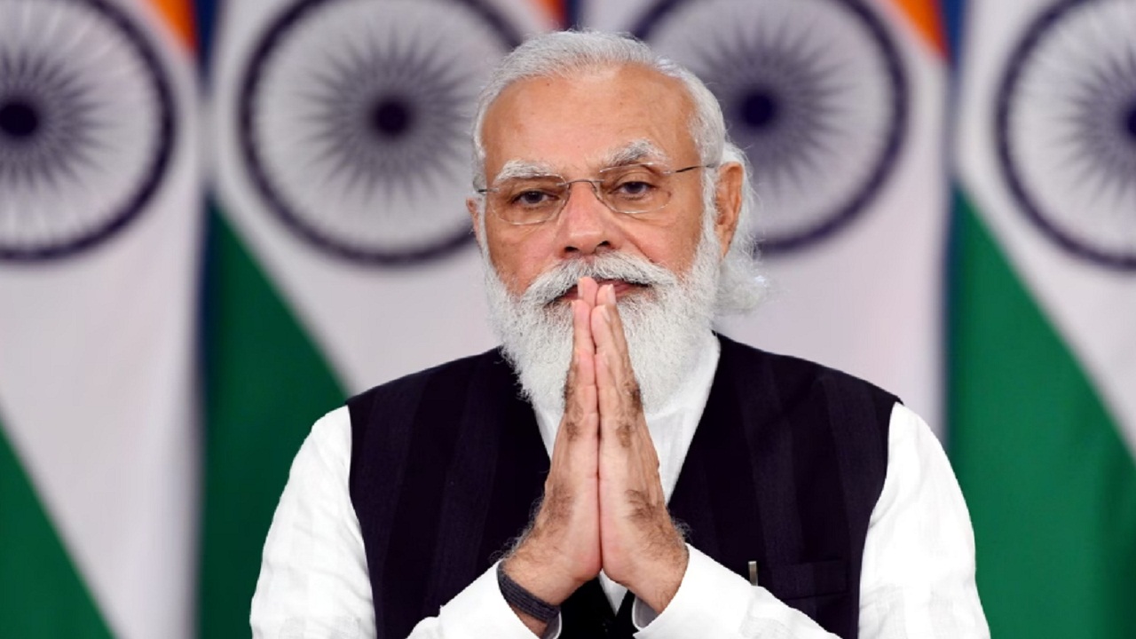 पीएम मोदी लेते है