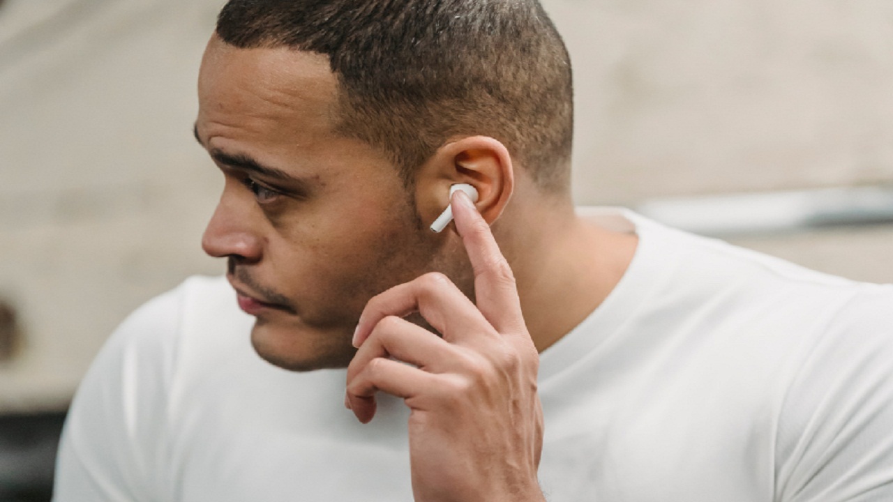 यदि गिर जाए ईयरबड्स