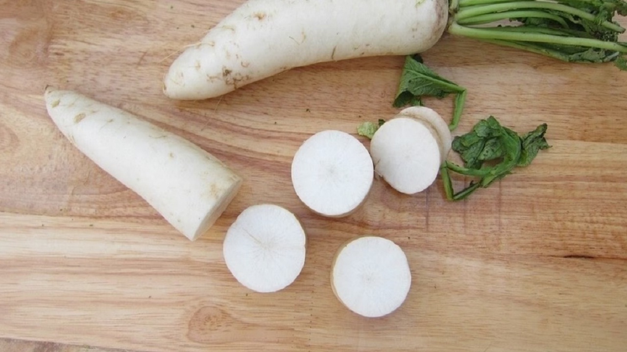 मूली के साथ भूलकर