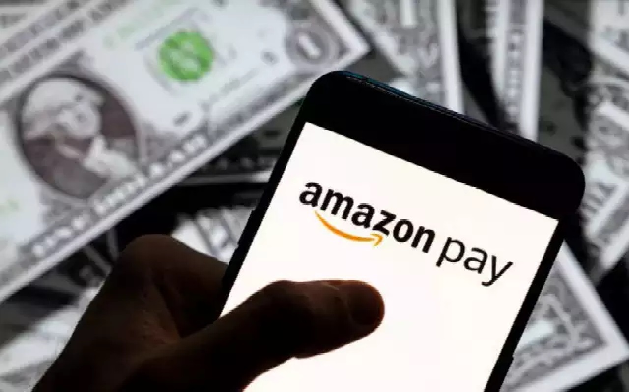 Amazon दे रहा यूजर्स