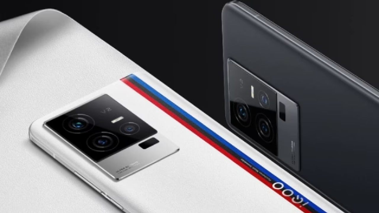 इस धाकड़ स्मार्टफोन में