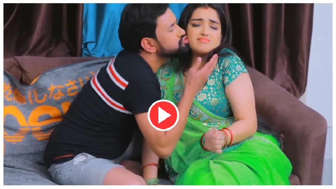 छत पर ही खुलेआम