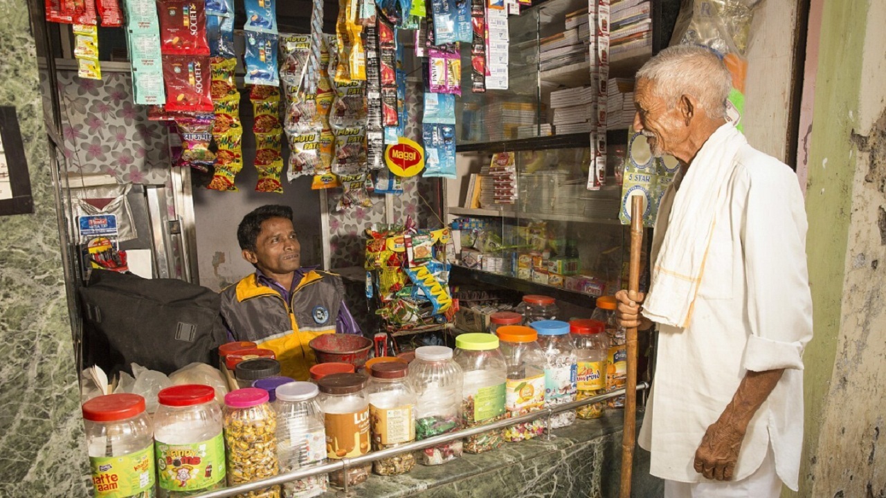 MRP से ज्यादा मूल्य