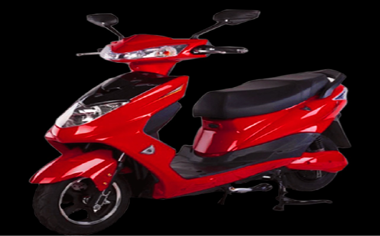 300 किमी चलता है