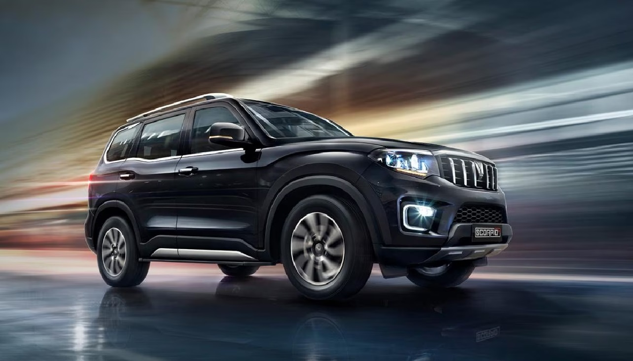 Fortuner को टक्कर ले