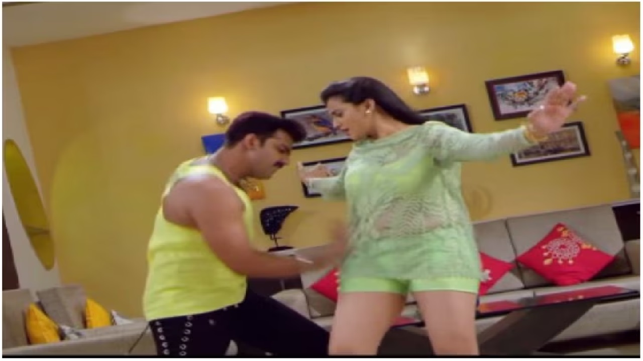 Akshara Singh को देख