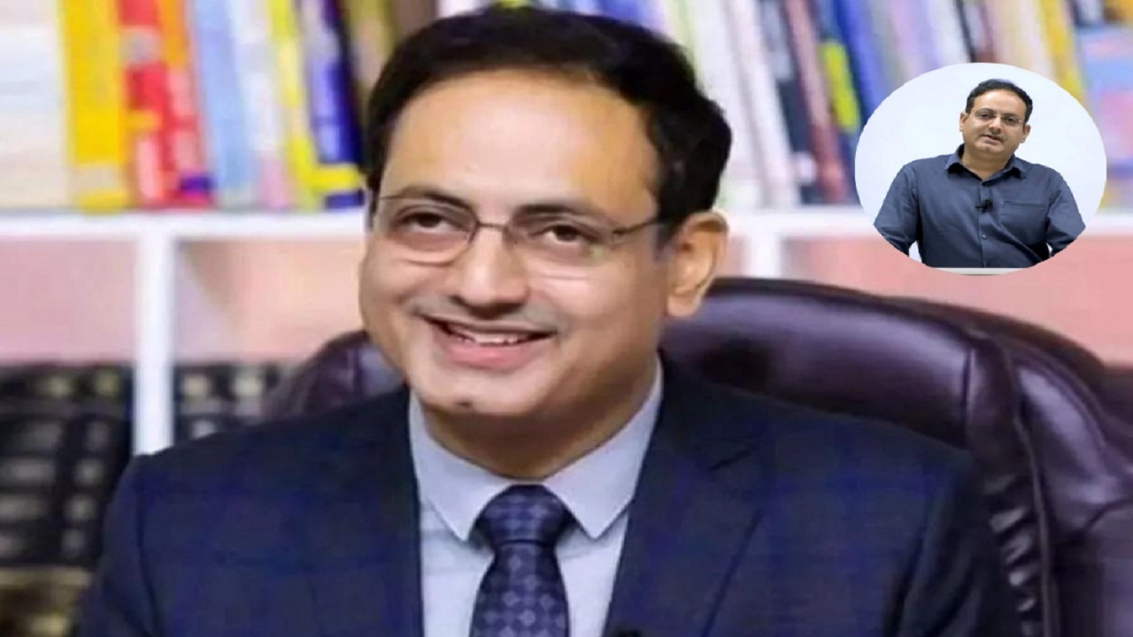 विकास दिव्यकीर्ति ने बताया