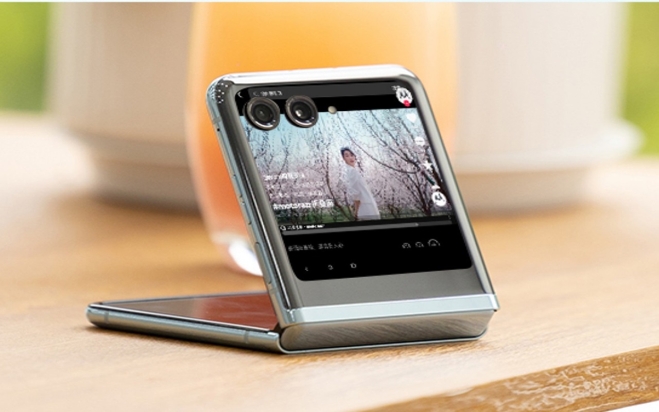 Motorola का ये फोल्डेबल