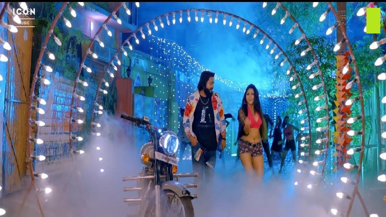 ‘रील वाला लईका’ गाने