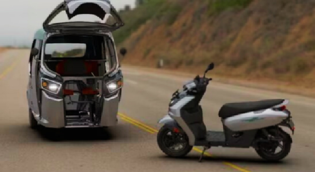 थ्री व्हीलर को जब