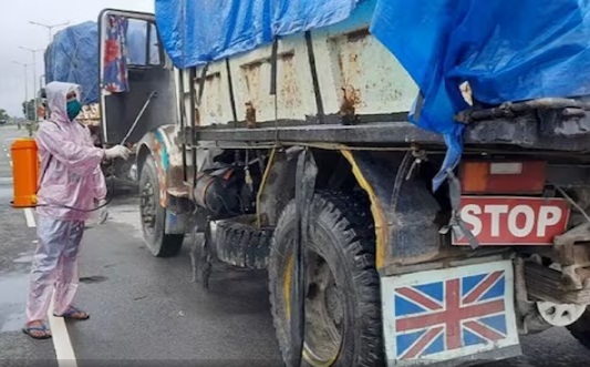 बांग्‍लादेश से अचानक भारत