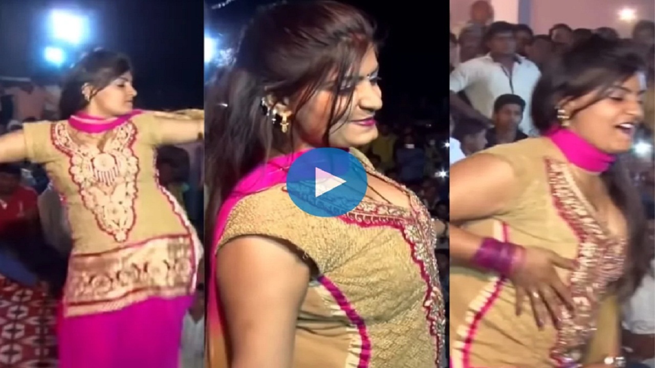 चोली ढीली कर मोनिका