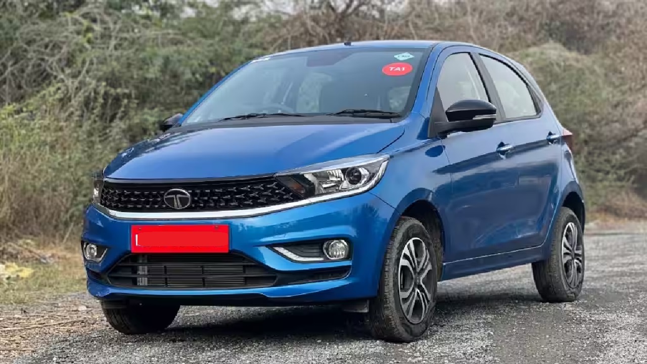 टाटा टियागो सीएनजी एएमटी