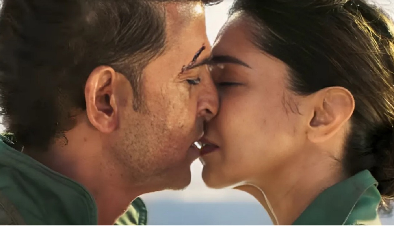 ‘फाइटर’ फिल्म में ऋतिक-दीपिका