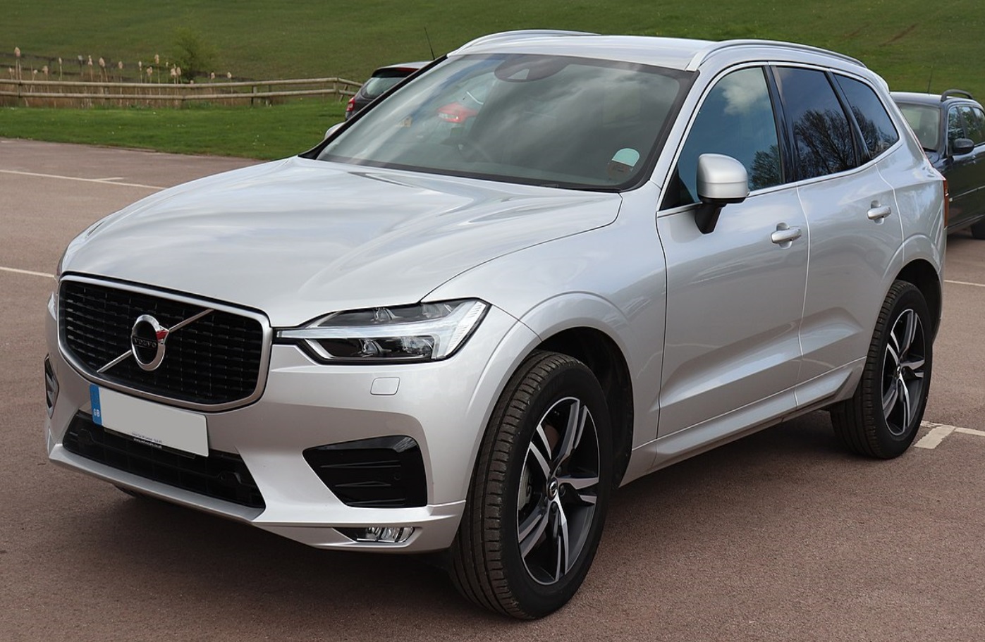 Volvo के इस लग्जरी