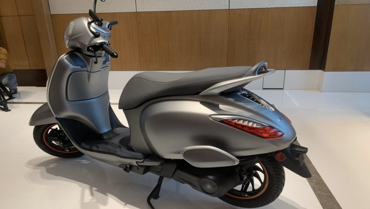 नई Bajaj Chetak जल्द