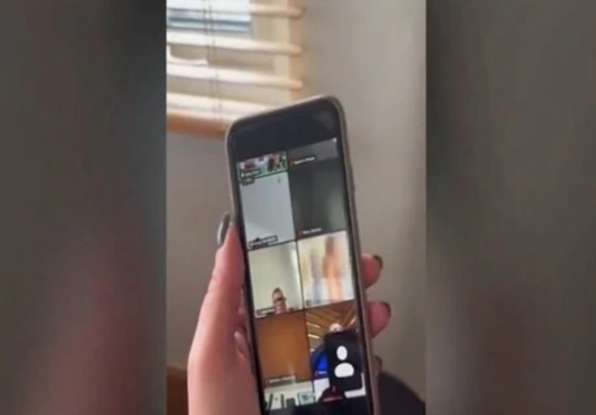 वीडियो कॉल पर फ्यूनरल