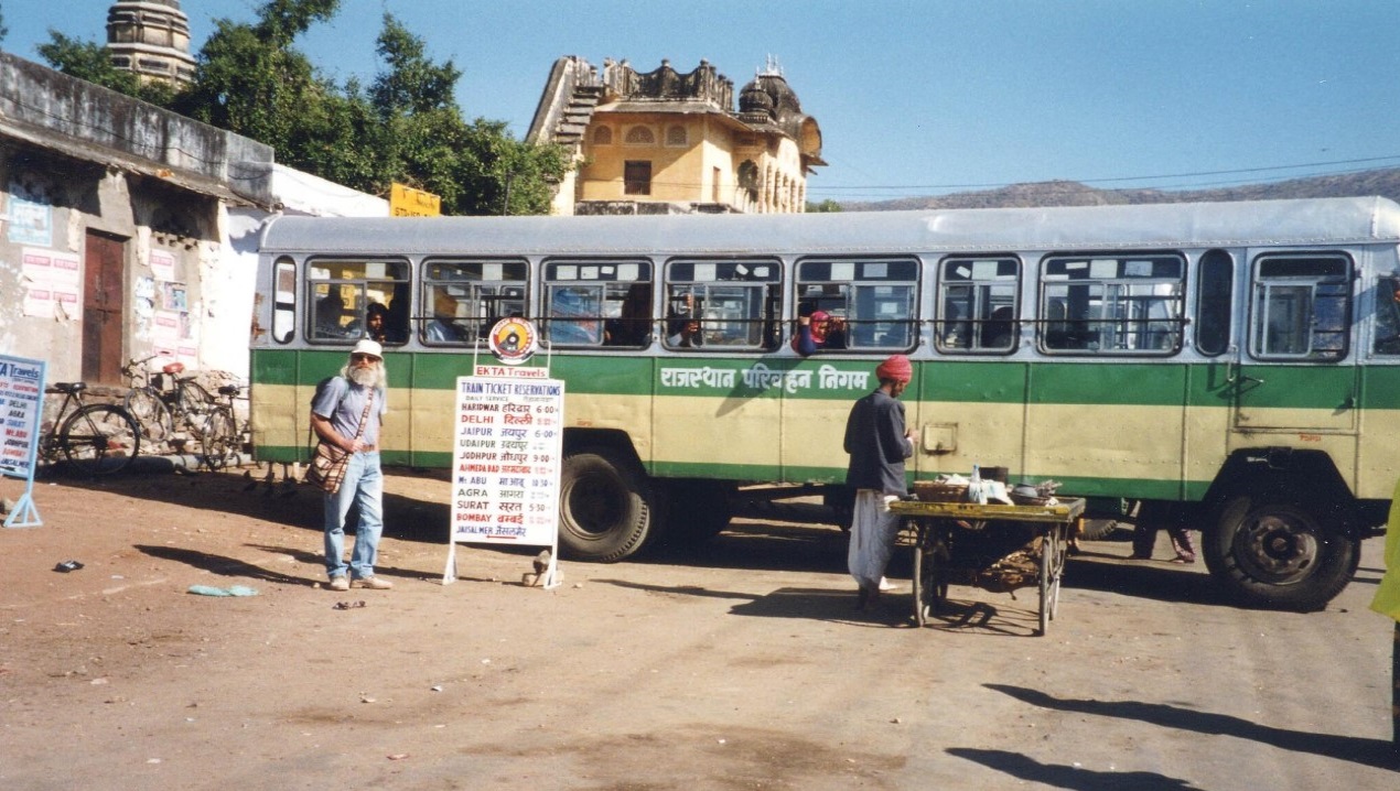 राजस्थान रोडवेज का यात्रियों