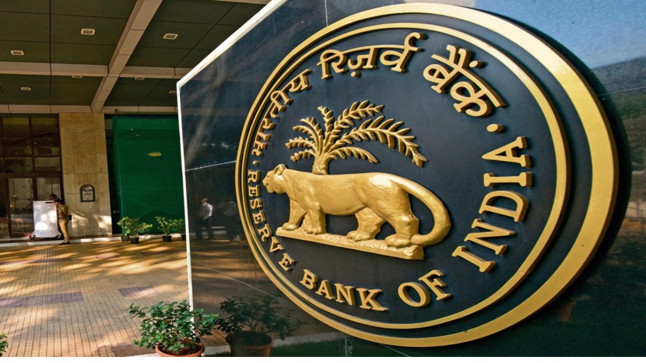 खुशखबरी! परिवार में किसी