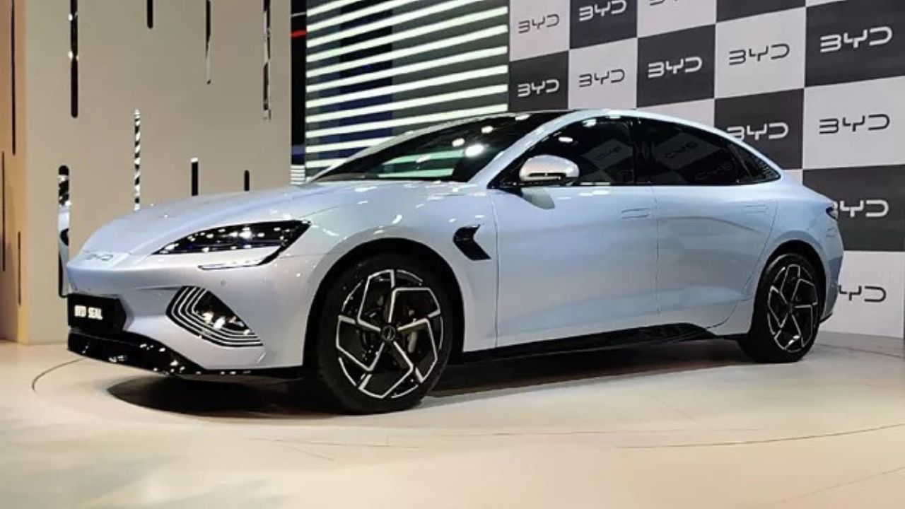 लग्जरी फीचर्स और दमदार