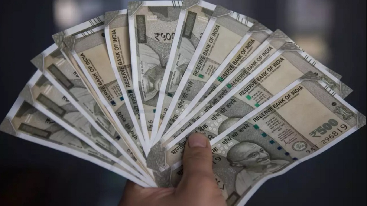 तिजोरी पैसे से रहेगी