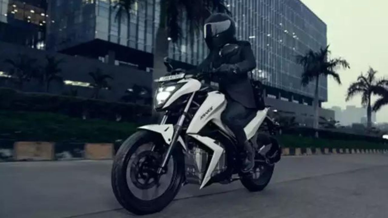 MXmoto M16: 8 साल