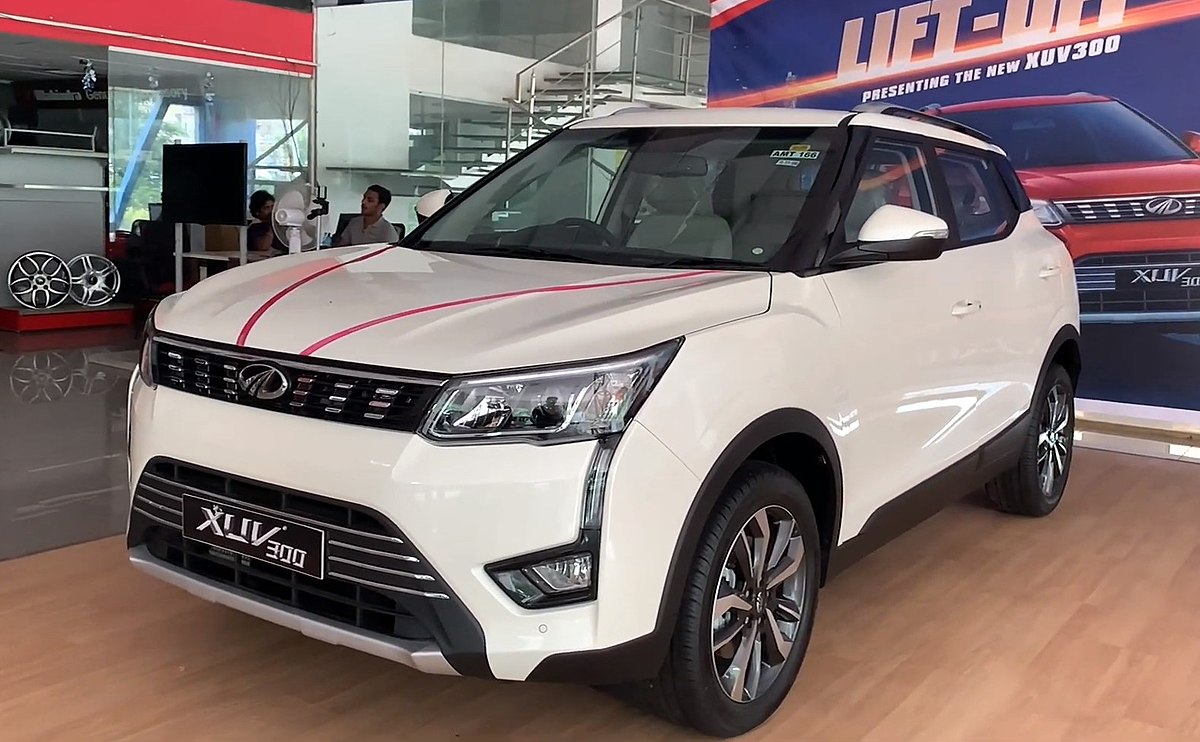 Mahindra XUV 300 सिर्फ