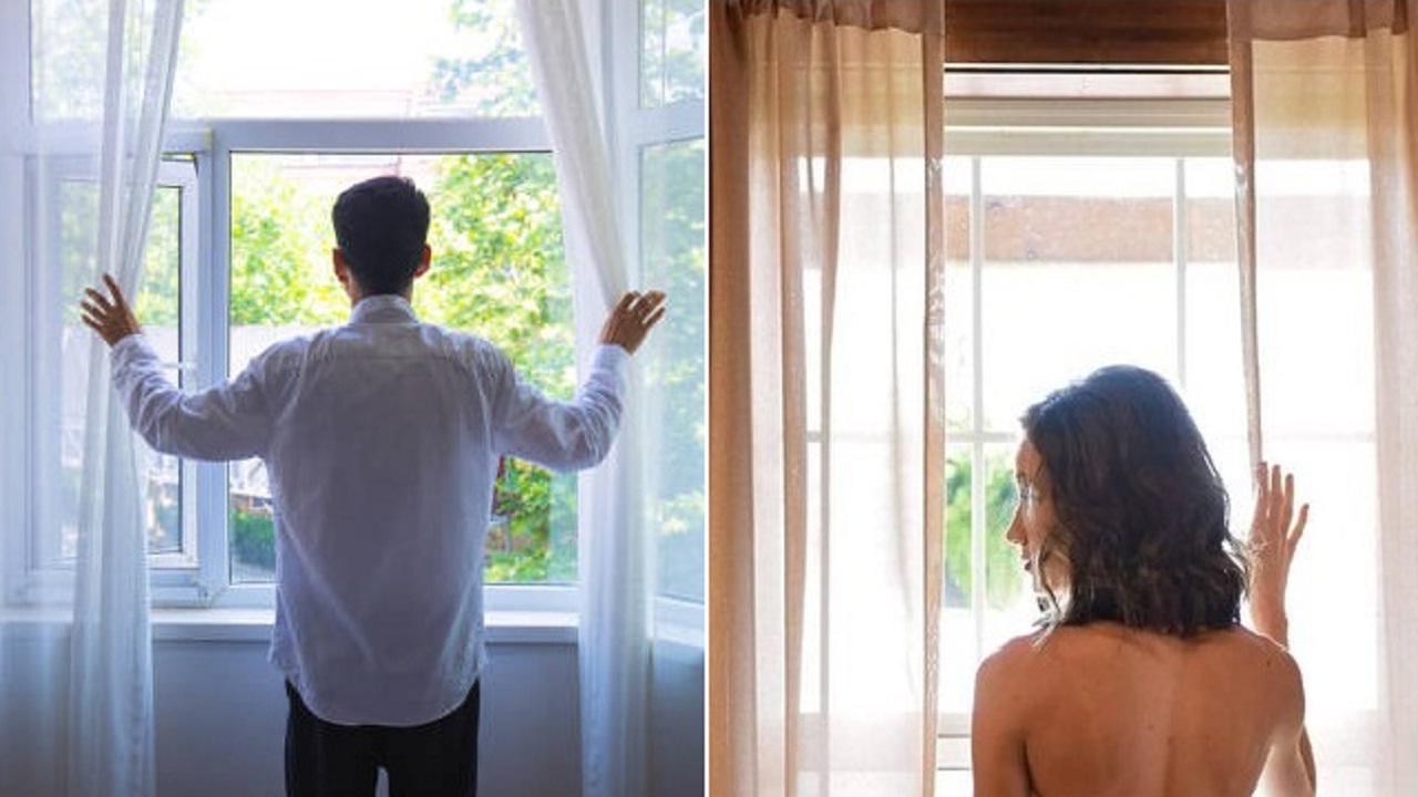 खिड़की खोलकर बनाता था