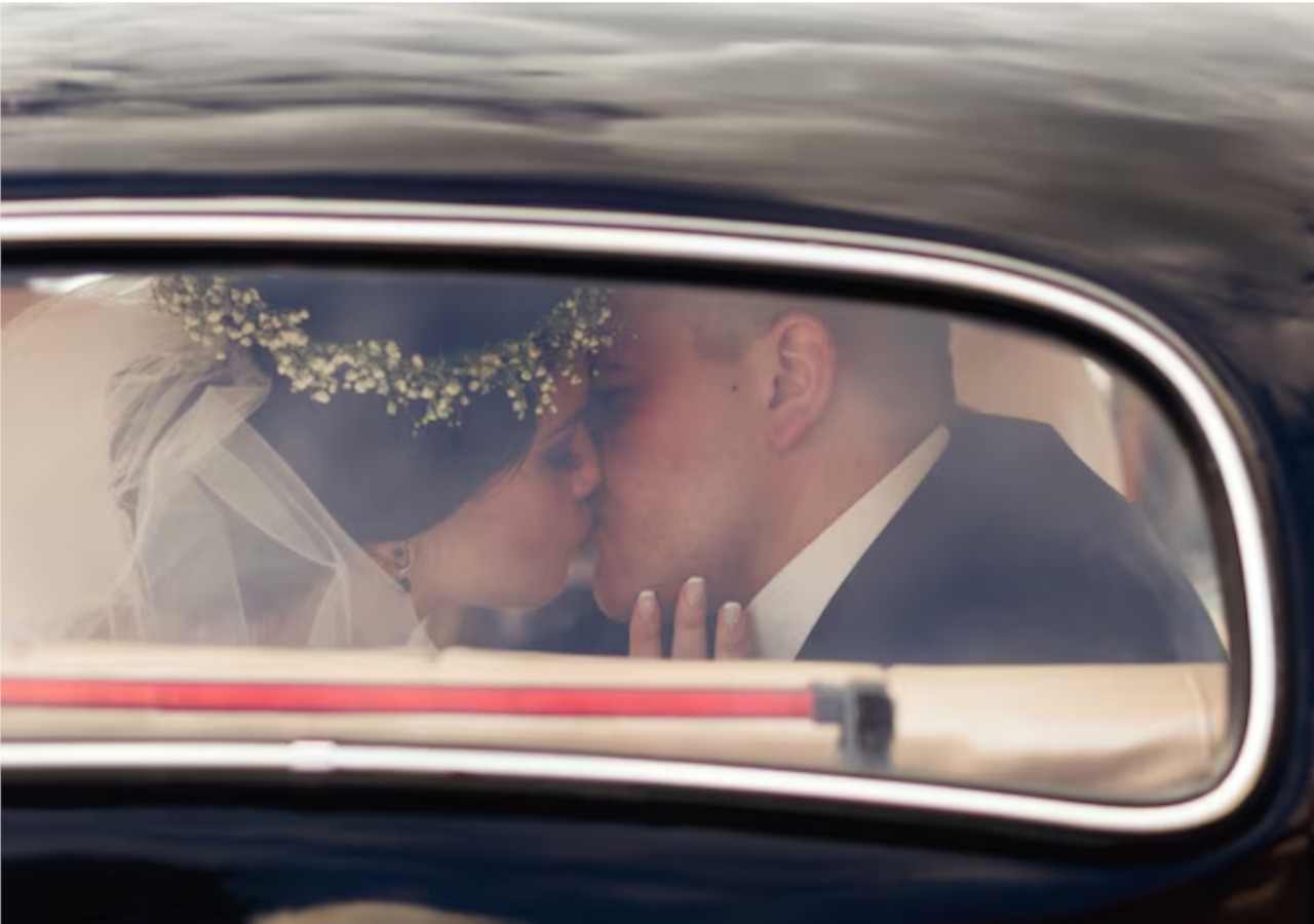 दूल्हे की टूटी सब्र,